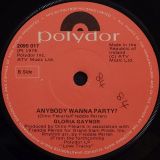 Gloria Gaynor – I Will Survive b/w Anybody Wanna Party? – Polydor 7″