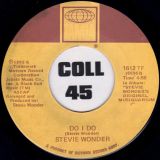 Stevie Wonder – Do I Do b/w Rocket Love – Tamla 7″