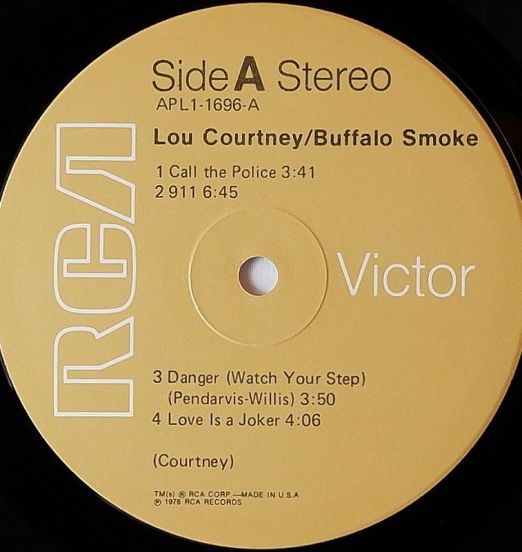 LouCourtney-BuffaloSmokeLABEL