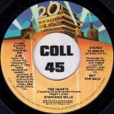 Stephanie Mills – Two Hearts STEREO b/w MONO – 20th Century DJ 7″