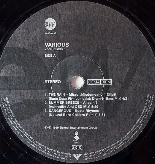 VA-BassInYourFaceLABEL