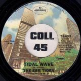 The Ebb Tides – Tidal Wave (Vocal) b/w Disco Instr. – Mercury 7″