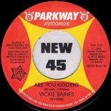 Vickie Baines – Country Girl b/w Are You Kidding – Outta Sight UK 7″
