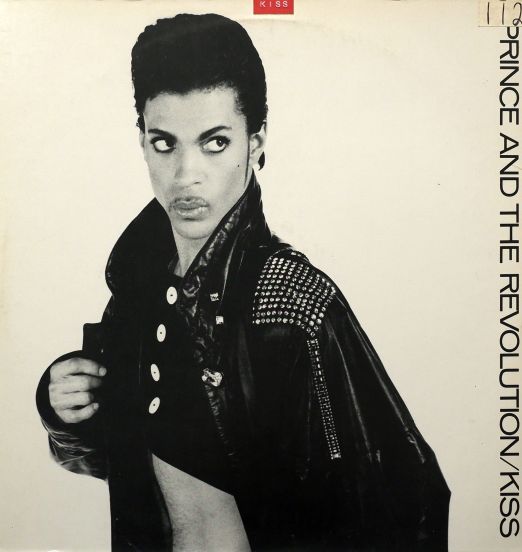 Prince And The Revolution - Kiss (Extended Version) b/w Love Or Money (Extended Version) - Paisley Park 12"