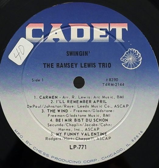 TheRamseyLewisTrio-SwinginLABEL