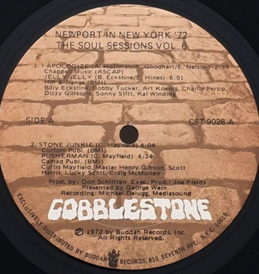 VA-NewportInNewYork72LABEL