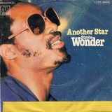 Stevie Wonder – Another Star b/w Creepin’ – Motown GER 7″
