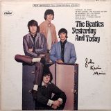 The Beatles – Yesterday And Today – Capitol LP