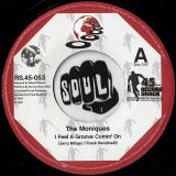 The Moniques – I Feel a Groove Comin’ On b/w Combo Kings – Groovey – Record Shack AT 7″ MISPRINT