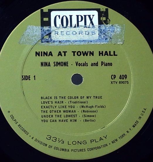 NinaSmoke-NinaAtTownHallLABEL