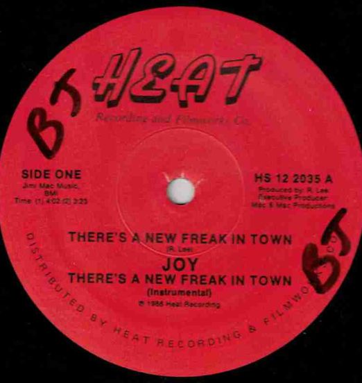 Joy - There's A New Freak In Town b/w Instrumental - Heat 12"