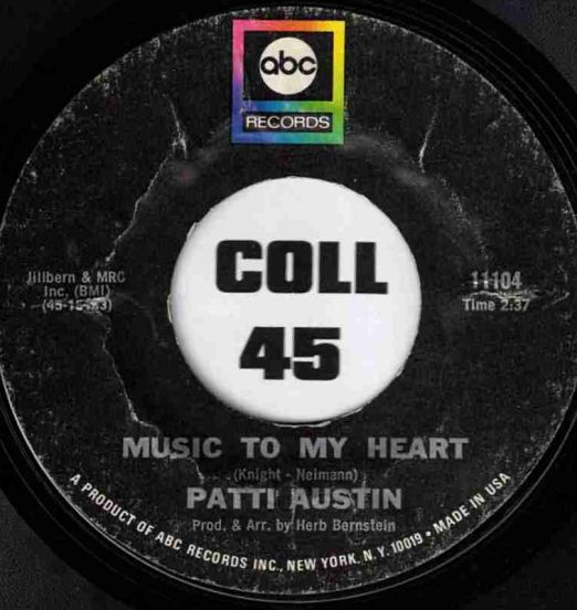 Patti Austin - Music To My Heart b/w Love 'Em And Leave 'Em Kind Of Love - Abc 7"