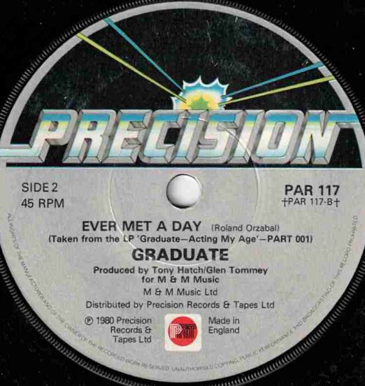 Graduate-EverMetADay-PrecisionUK45LABELB01